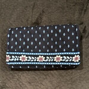 Vera Bradley Black Floral Embroidered Wallet **Nordic Black** Retired Pattern